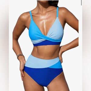 CUPSHE Bikini Set High Waisted V Neck Twist Front Adjustable Spaghetti Straps